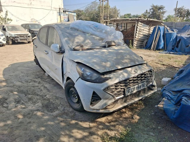 HYUNDAI MOTORS INDIA LTD AURA 1.2 MT CNG SX 